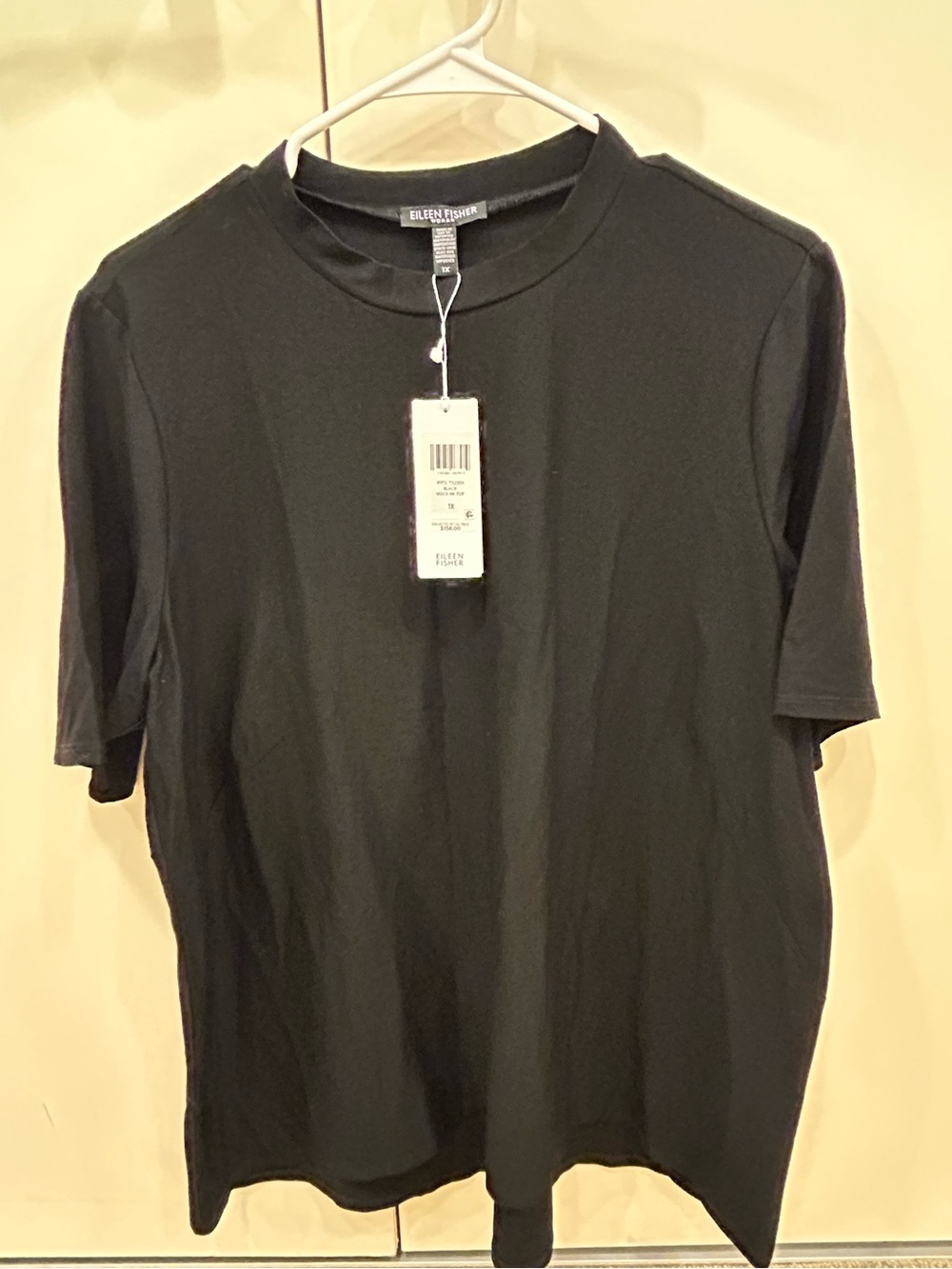 Eileen Fisher Black Short-Sleeve Crewneck lightweight washable stretch crepe top